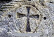 دفینه های قبرستان مسیحیان + نشانه صلیب در قبرستان مسیحیان