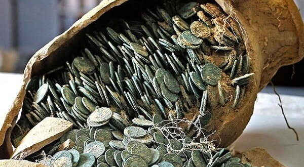 نشانه خمره طلا و سکه زیر درخت + علامت درختان دفینه دار در گنج یابی