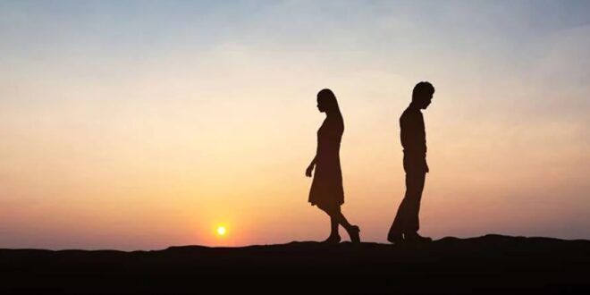 دعای سردی و جدایی با اسفند برای دلسرد کردن و جدایی دو نفر