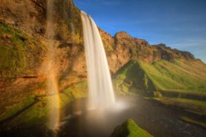 خواص سوره الحاقه برای دفع شر مزاحم از زندگی